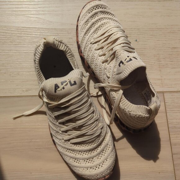 🔥 APL TechLoom Wave Leopard Print Sneakers – Wildly Stylish! 🐆 - Picture 6 of 6